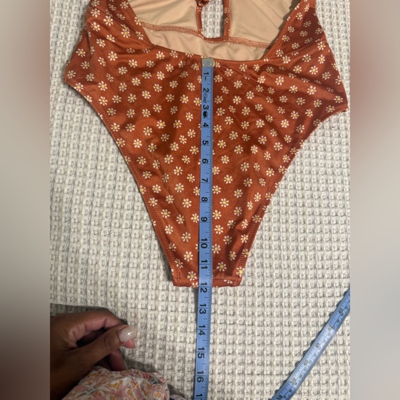 Victoria’s Secret Floral Orange Swimsuit - Picture 5 of 8